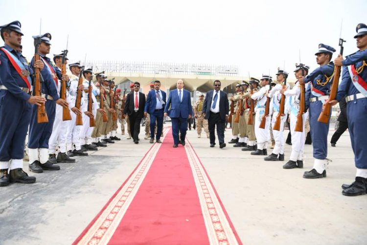 العليمي: زيارة رئيس الجمهوري ناجحة وهناك وعود بتسهيل إجراءات إقامة اليمنيين بمصر