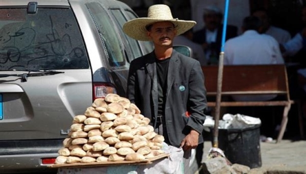 أزمة حادة في الحديدة بعد إغلاق الأفران والمخابز أبوابها بسبب ارتفاع سعر الدقيق