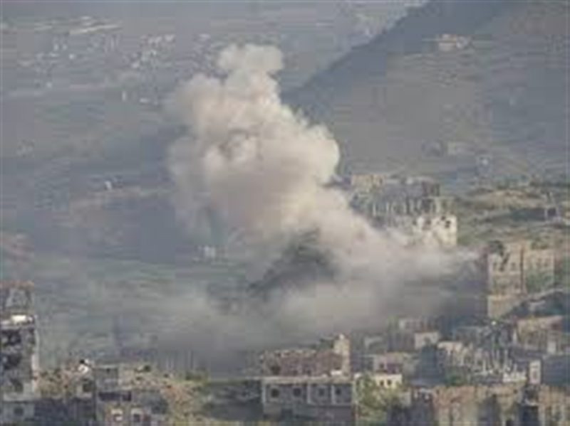 تدمر منزل مواطن في تعز نتيجة قصف مليشيا الحوثي للأحياء السكنية