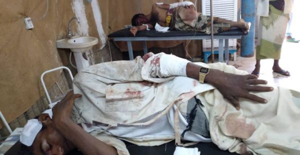 إصابة مواطنين اثنين بانفجار لغم أرضي زرعته مليشيا الحوثي في الدريهمي بالحديدة