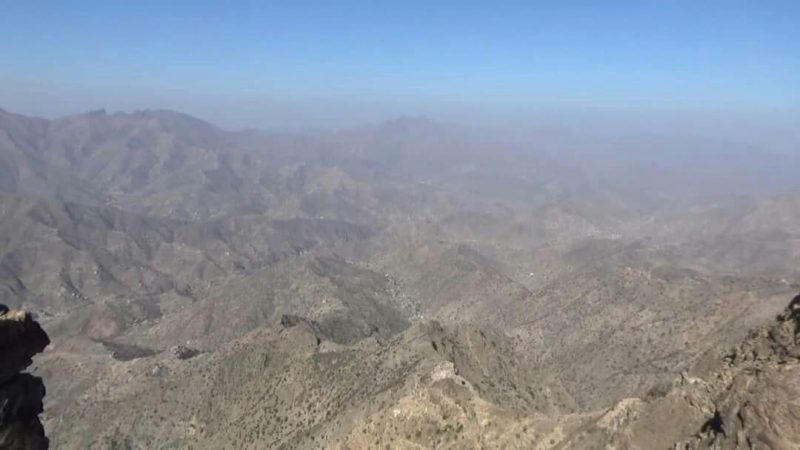 قوات الجيش تصد هجوما لمليشيا الحوثي بتعز ومصرع وإصابة العشرات من المليشيا