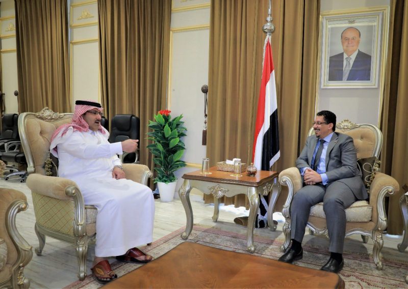 الحكومة تناقش مع السفير السعودي أوضاع المغتربين والعلاقات بين البلدين