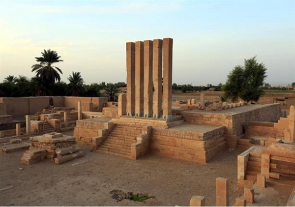 الحكومة تعلن تسليم اليونسكو ملف ترشيح محافظة مأرب لقائمة التراث العالمي