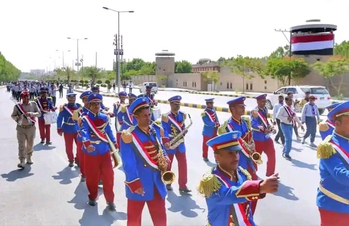 1200 كشاف ومرشدة يحيون الأعياد الوطنية بمسيرة حاشدة في مأرب