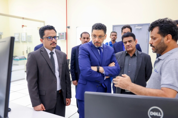 انفراجة قريبة في كهرباء عدن.. بن مبارك يعلن دعم عاجل من السعودية والإمارات