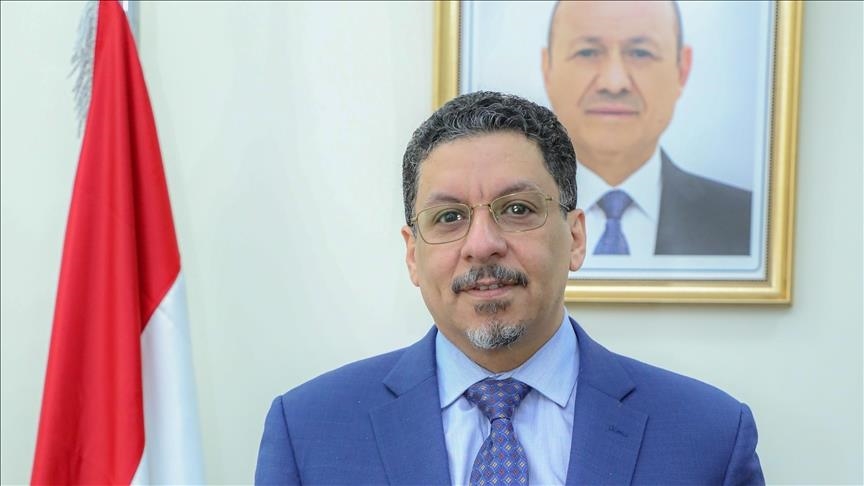 استقالة مفاجئة لرئيس الوزراء اليمني أحمد بن مبارك