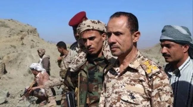 قصف حوثي يقتل نجل القائد العسكري عبده فرحان في تعز