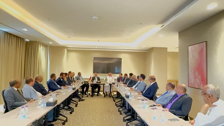 التكتل الوطني يبحث مع مجلس التعاون فرص إنهاء الحرب في اليمن