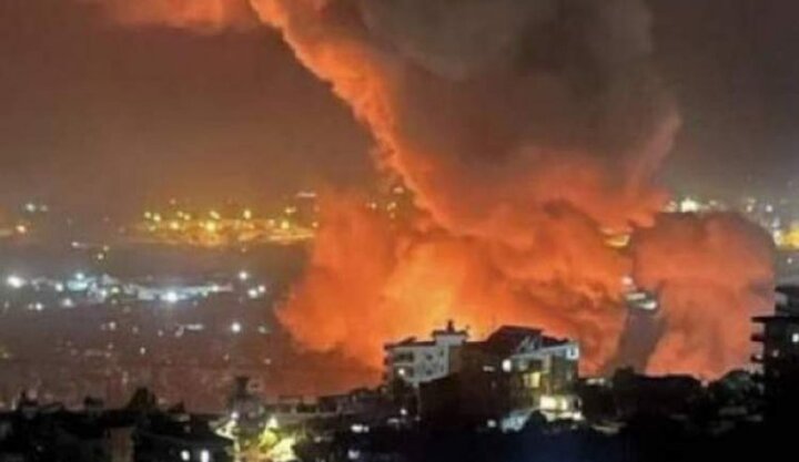 سكان صنعاء يفزعون من انفجارات متتالية جراء قصف جوي
