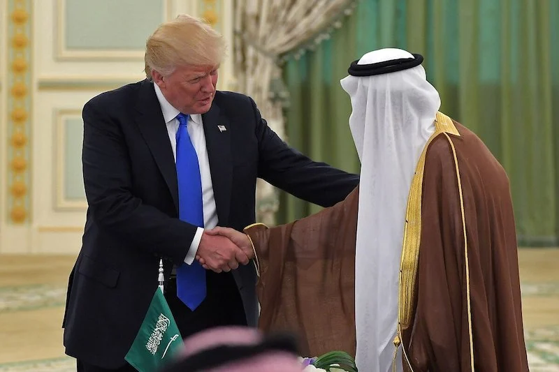 جولة ترامب الخليجية تسبقها زيارة إيرانية للرياض والدوحة لبحث الملف النووي