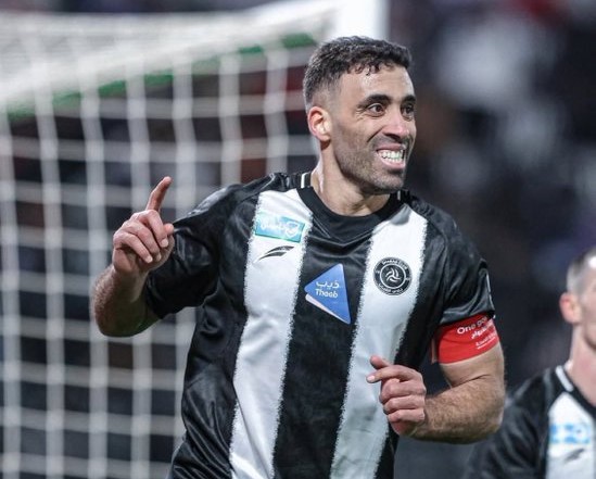 حمد الله يفجّر الأرقام القياسية بثنائية مذهلة في الدوري السعودي