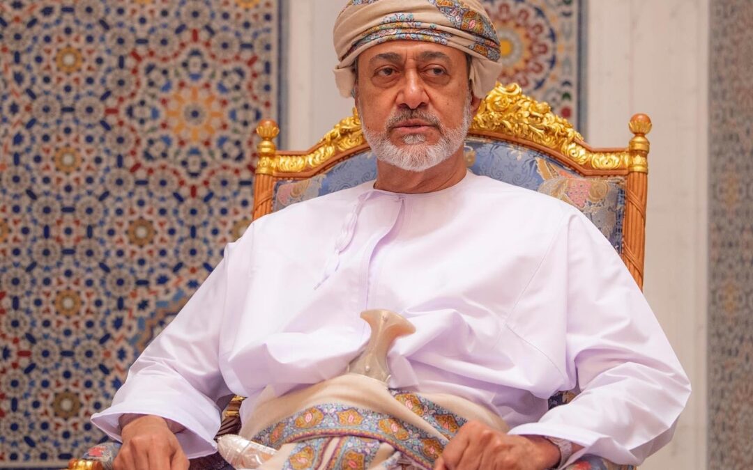 من هو والدها؟.. البلاط السلطاني ينعى وفاة والدة زوجة السلطان هيثم في عمان