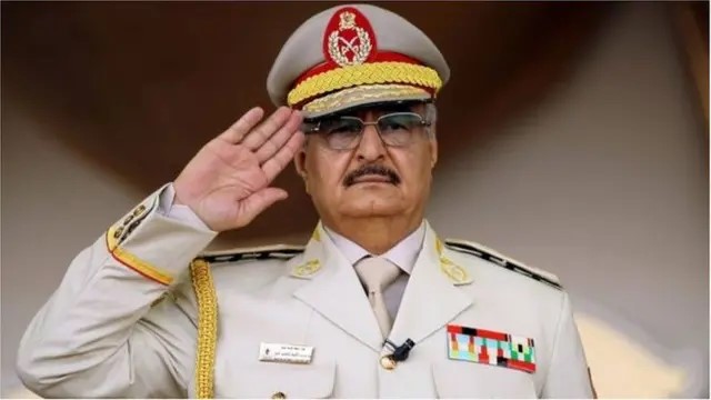 شائعات حول وفاة خليفة حفتر تثير تساؤلات