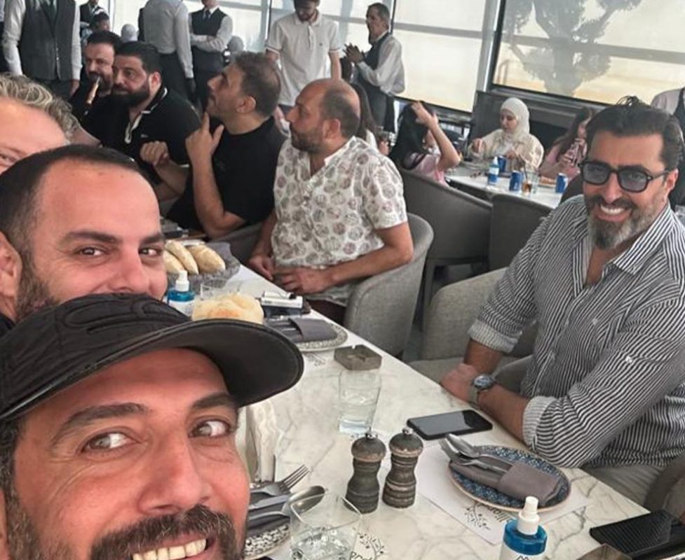 عودة باسم ياخور إلى سوريا تثير التساؤلات بعد ظهوره في دمشق