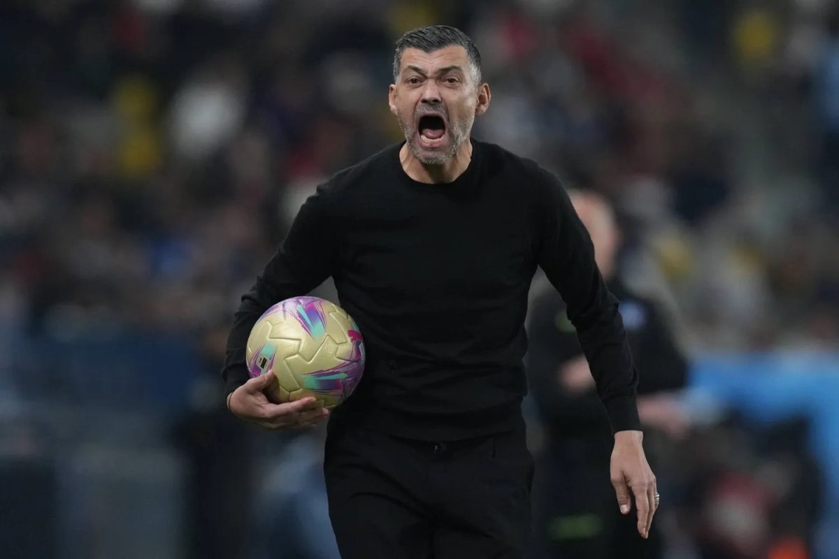الهلال يتراجع عن ضم سيموني إنزاغي وكونسيساو يصبح الخيار الأمثل