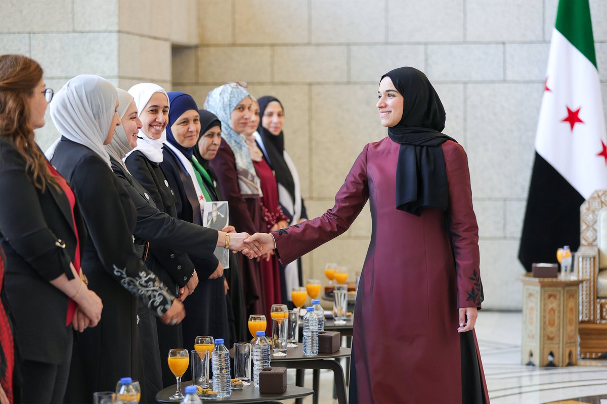 صور الرئيس السوري وزوجته لطيفة الدروبي في حدث يثير تفاعلًا واسعًا على السوشيال ميديا