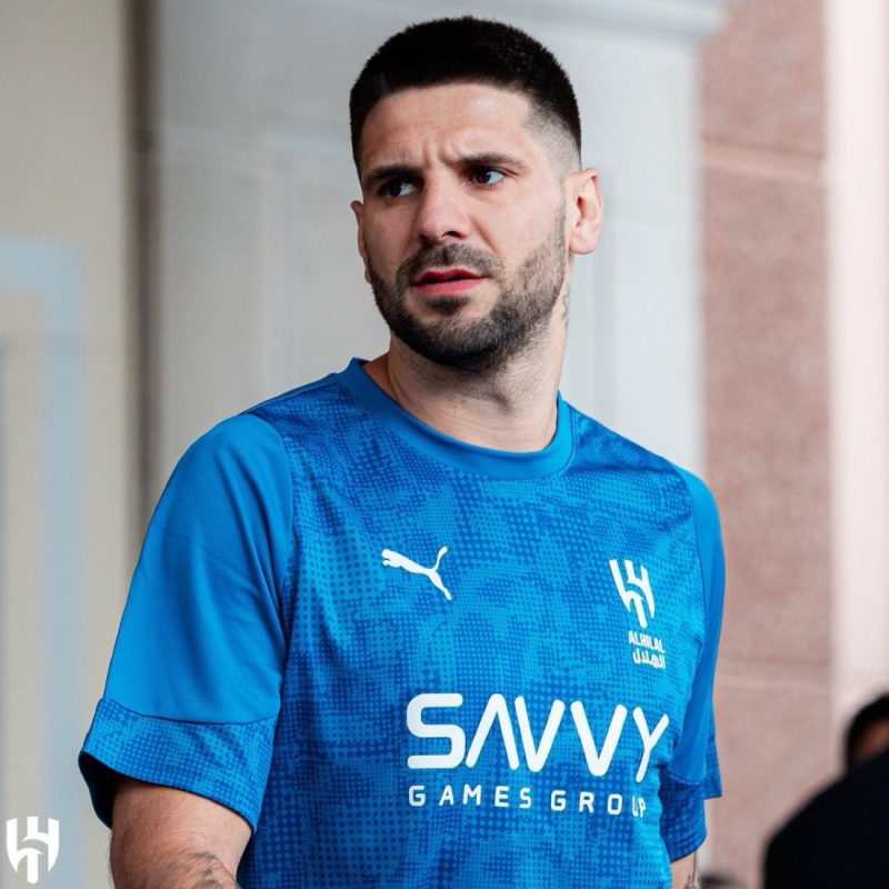 إصابة ميتروفيتش تبعده عن مواجهة الهلال وسالزبورغ في مونديال الأندية