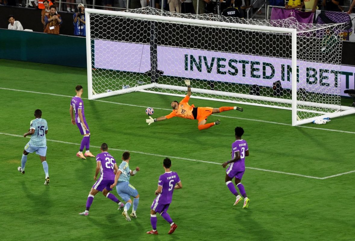 يوفنتوس يفتتح مشواره في كأس العالم للأندية بسحق العين بخماسية نظيفة