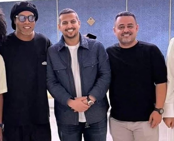 القبض على رجل الأعمال اليمني هاني الصيادي عبر الإنتربول بطلب من عمان