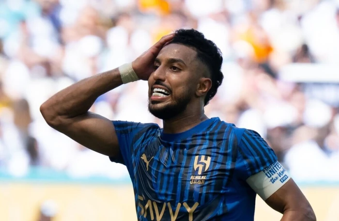 بعد اصابة سالم الدوسري.. كايو سيزار يعود لصفوف الهلال قبل مواجهة مانشستر سيتي