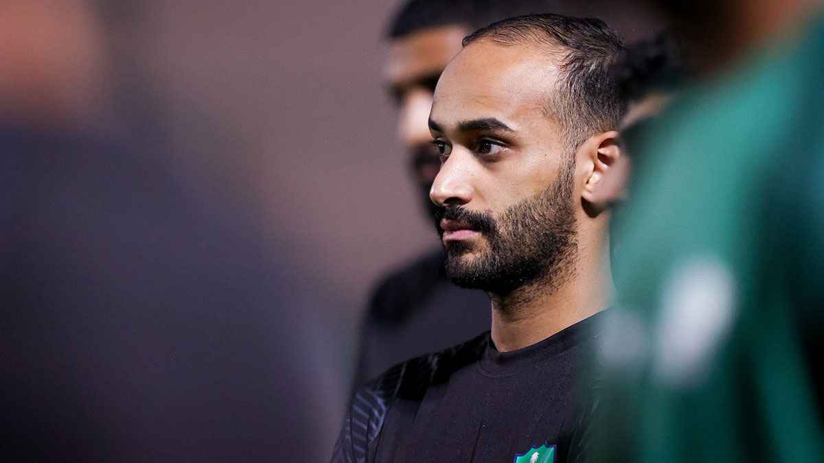 لاعب الأهلي السابق عبد الله عطيف يفاجئ الجميع ويكشف حقيقة إعلانه الاعتزال على إنستغرام
