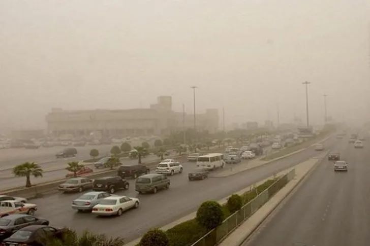 السعودية تشهد أجواءً حارة وأتربة مثارة اليوم.. تفاصيل حالة الطقس في 11 منطقة اليوم الخميس 24 يوليو 2025