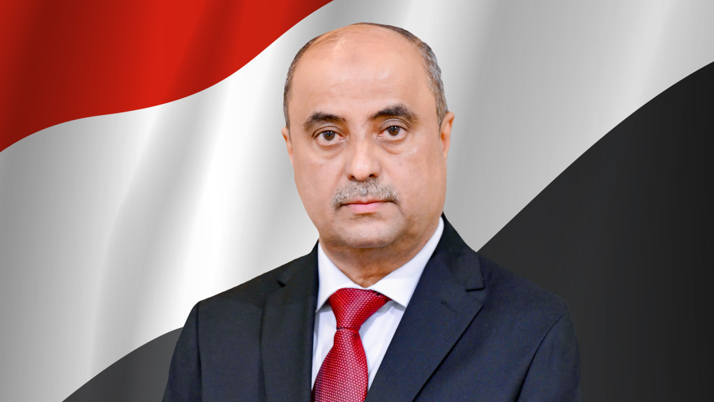 بعد سنوات من التراجع الاقتصادي.. قرار جديد من رئيس الوزراء اليمني بخصوص موازنة 2026