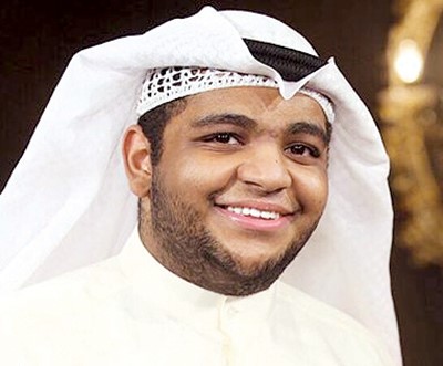 خالد المظفر يتعرض لوعكة صحية على مسرح الرياض.. تطورات حالته بعد إدخاله المستشفى