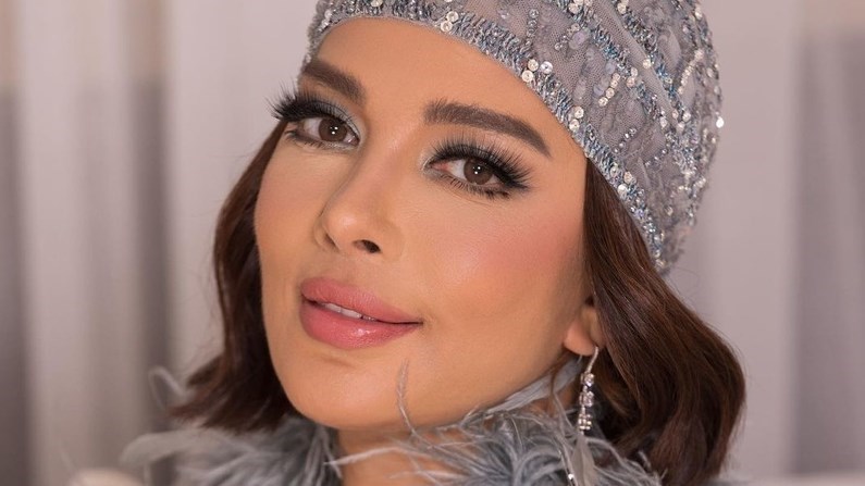 أصالة نصري تعلن موعد عودتها إلى سوريا بعد غياب 15 عامًا