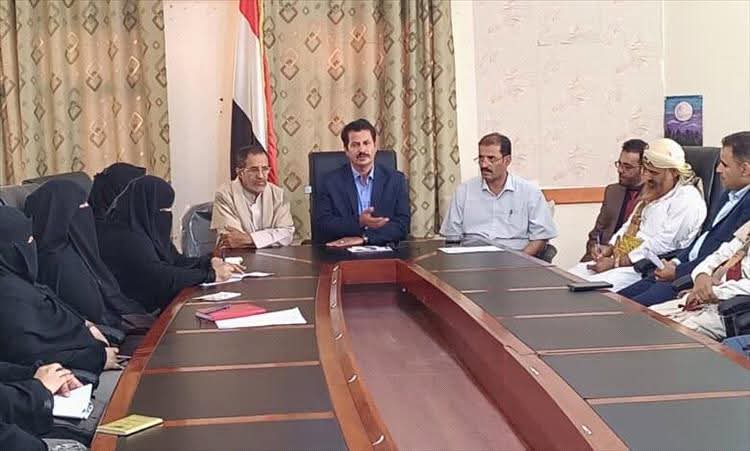 اجتماع تربوي في مأرب يقرر إجراءات جديدة بشأن الرسوم الدراسية