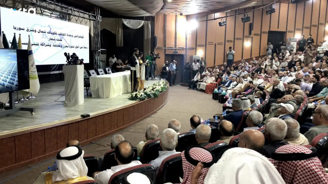 قرار مرتقب للحكومة السورية بشأن لقاء باريس مع قسد بعد مؤتمر الحسكة