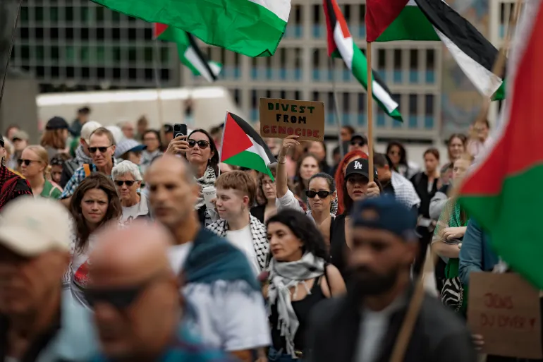 مظاهرات عالمية تندد بما يجري في غزة وتطالب بتحرك دولي فوري