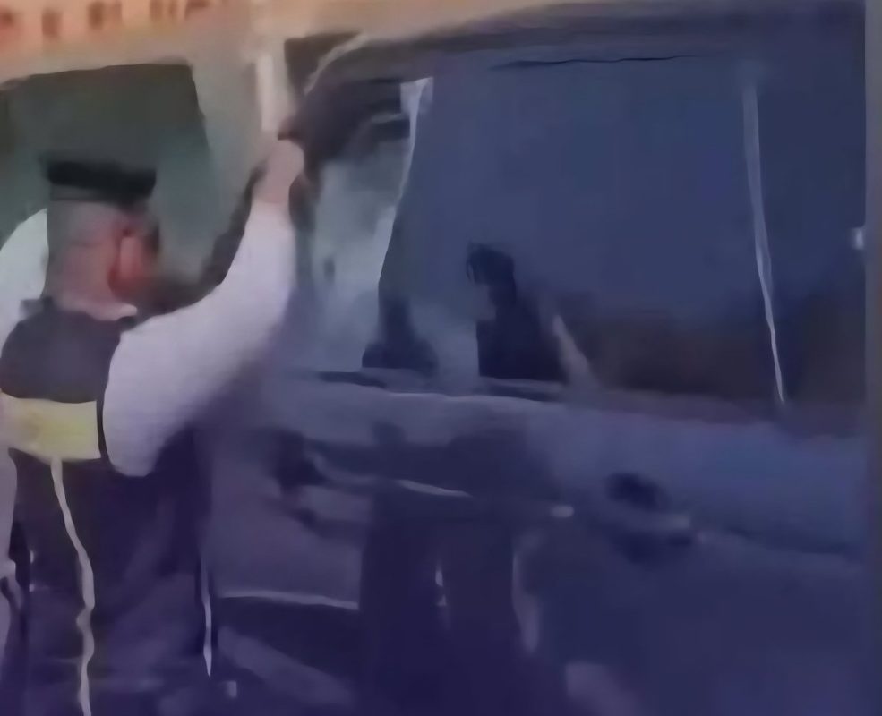 كويتي أم مصري.. فيديو سائق سيارة فارهة يُحال للتحليل الطبي بعد حوادث تسبب بها على كوبري أكتوبر