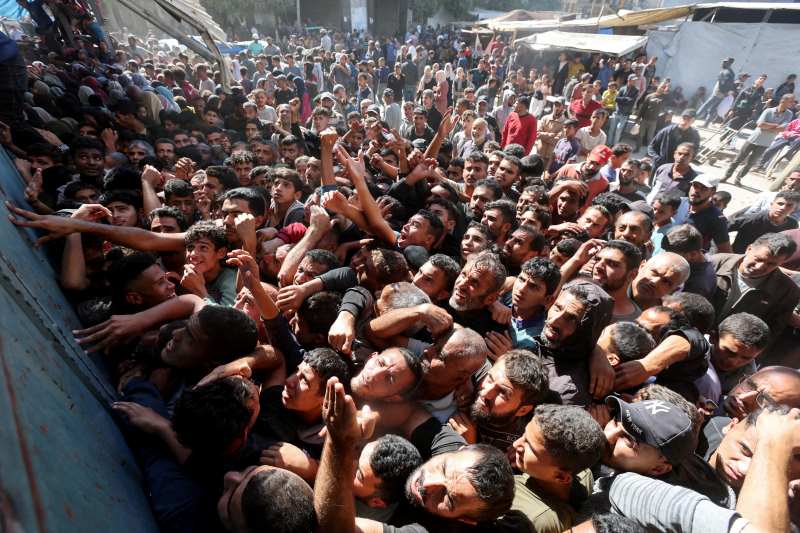 ارتفاع جديد في حصيلة ضحايا الجوع بغزة.. أرقام صادمة تكشفها وزارة الصحة
