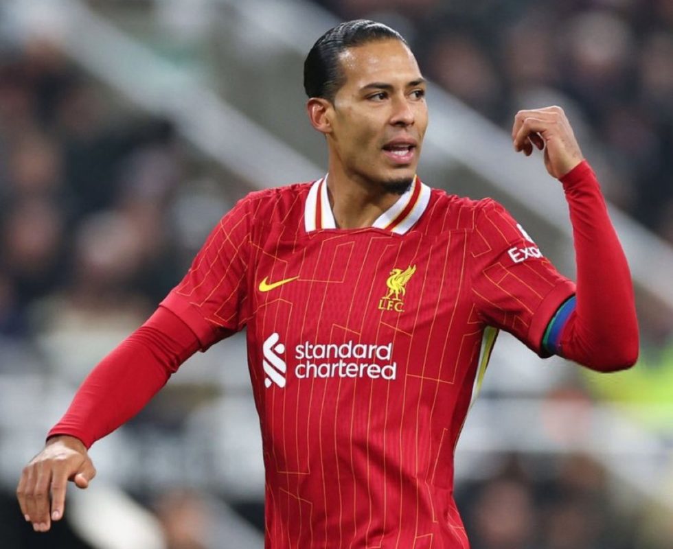 ليفربول يحقق فوزًا مثيرًا على نيوكاسل في مباراة شهدت سيناريو جنونيًا