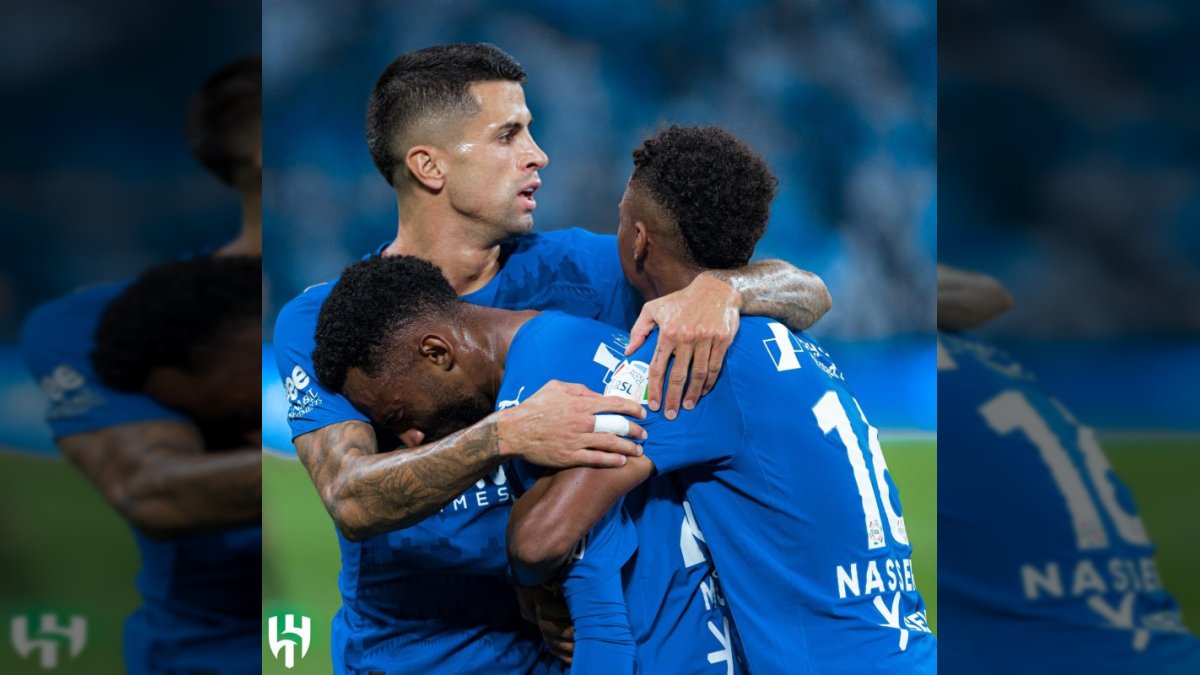 بالفيديو.. الهلال يفتتح مشوار الدوري بهدفين نظيفين ضد ضيفه الرياض