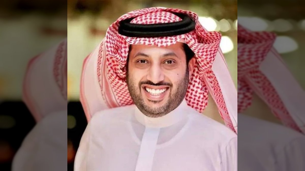 تركي آل الشيخ يتصدر قائمة أقوى الشخصيات تأثيرًا في عالم الملاكمة لعام 2025