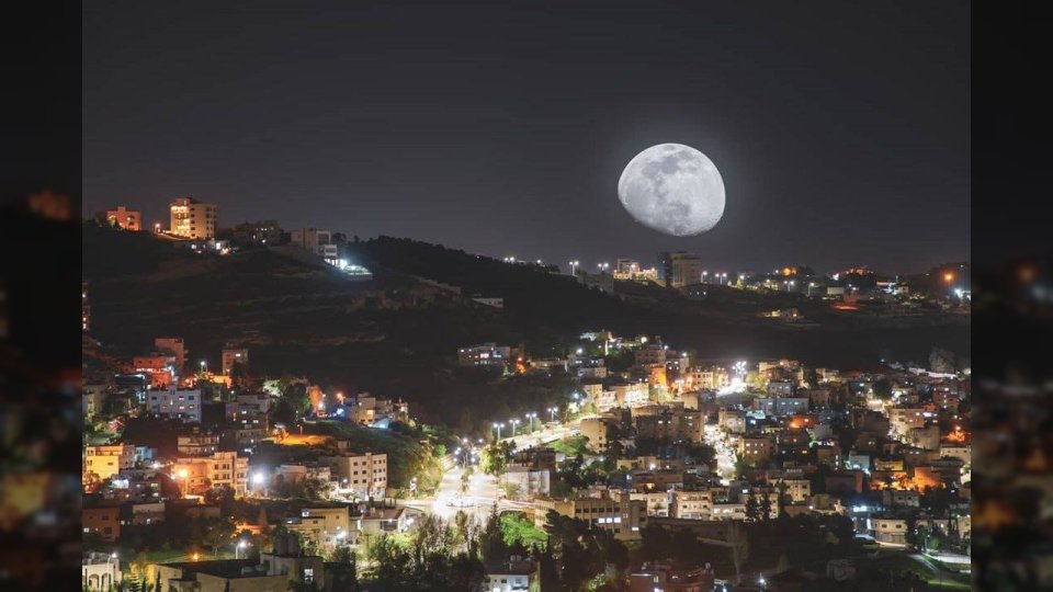 وزارة الأوقاف الأردنية تدعو إلى أداء صلاة الخسوف