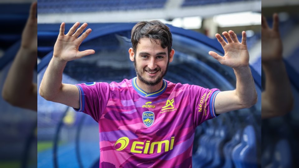 تفاصيل الصفقة.. الهلال السعودي يعلن توقيع حارس مرمى فرنسا ماتيو باتويي