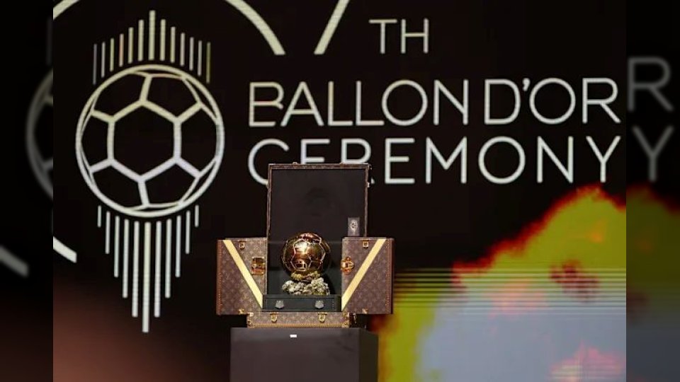 هل يغيب ريال مدريد للمرة الثانية.. ترقب موعد حفل الكرة الذهبية 2025 في باريس