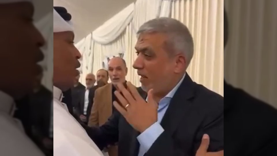 هل ظهر خليل الحية معهم؟.. وفد من حماس يزور عزاء الضابط القطري ضحية الضربة الإسرائيلية بالدوحة