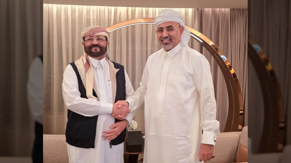 نفي رسمي لشائعات الخلاف والمشادات بين سلطان العرادة وعيدروس الزبيدي بقصر المعاشيق