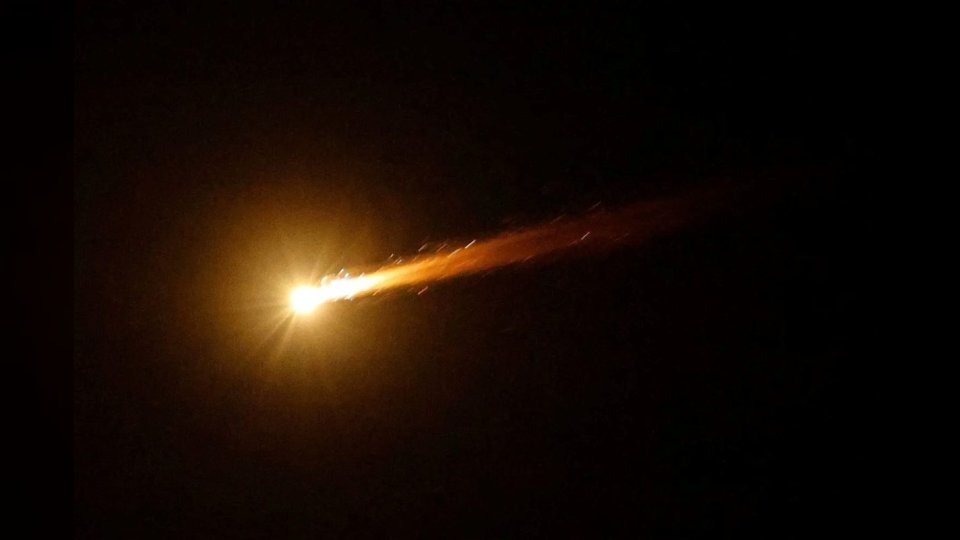 الحوثيون يعلنون استهداف هدف إسرائيلي بحري في يافا بصاروخ فرط صوتي