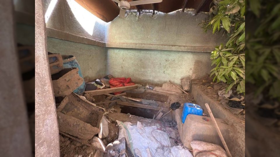 اكتشاف مذهل في صعيد مصر.. سرداب أثري يظهر داخل مبنى حكومي
