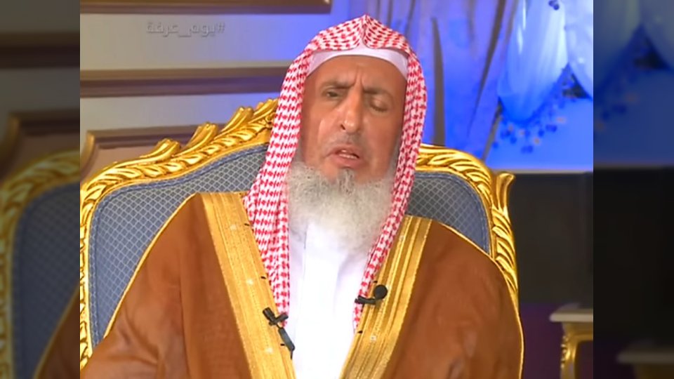 كم عمره؟.. وفاة مفتي السعودية عبدالعزيز بن عبدالله آل الشيخ والديوان الملكي يعلن موعد الصلاة عليه