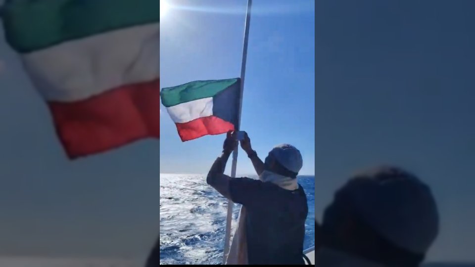 أسطول الصمود يواجه ألغامًا بحرية وتحركات إسرائيلية مكثفة قرب غزة