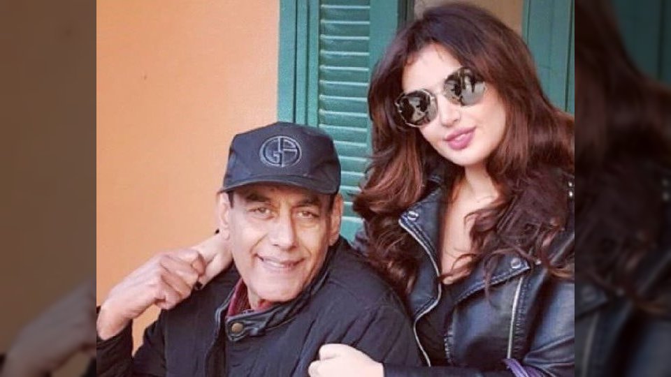 سارة أحمد بدير تخطف الأنظار بصورة عائلية وتكشف عن تفاصيل مشوارها الشخصي