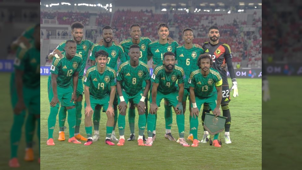 موعد المواجهة.. حارس إندونيسيا يصف مباراة المنتخب السعودي بالأهم في التاريخ