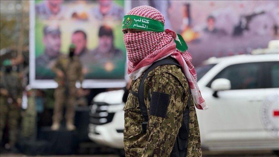 أبو عبيدة يعود للظهور في الواجهة بعد استثنائه من تحية خليل الحية