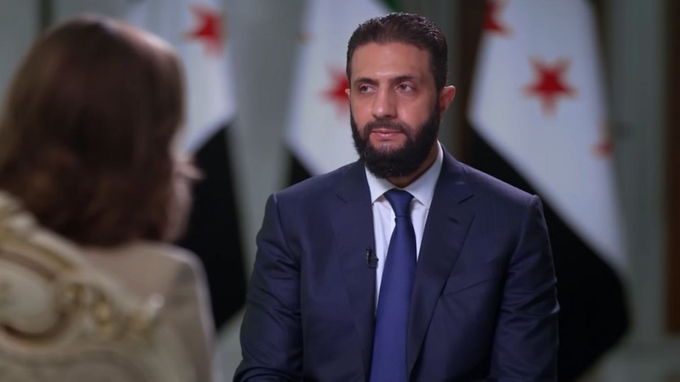 محاكمة بشار الأسد.. زيارة مفاجئة للرئيس السوري أحمد الشرع إلى موسكو